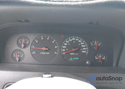 2000 Jeep Grand Cherokee Laredo z USA, uszkodzony, nr VIN 1J4G248S7YC301505